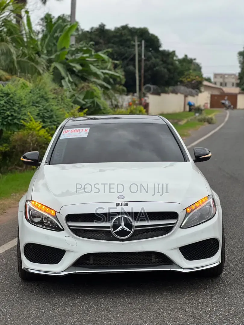 Mercedes-Benz C300 2018 White