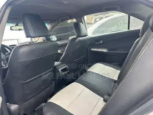 Toyota Camry SE 4dr Sedan (2.5L 4cyl 6A) 2013 Black