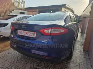 Ford Fusion SE FWD 2016 Blue