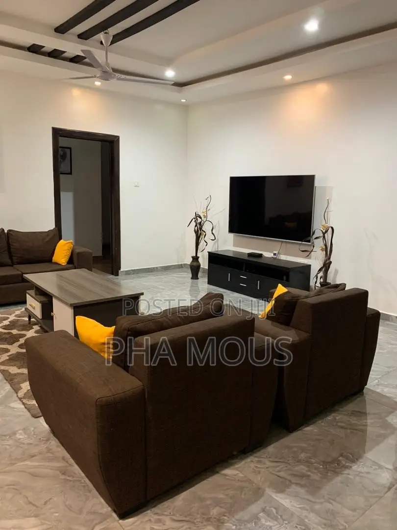3bdrm House in Pokuase for sale