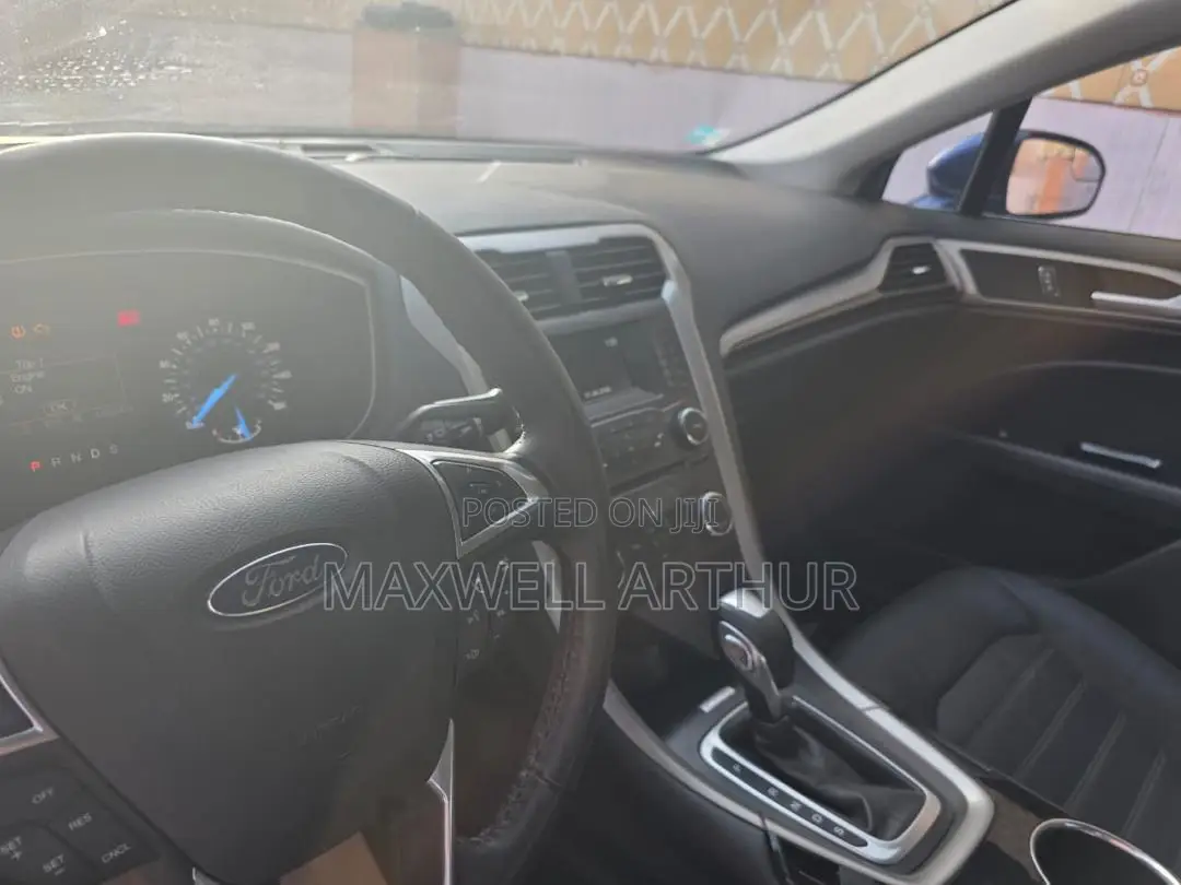 Ford Fusion SE FWD 2016 Blue