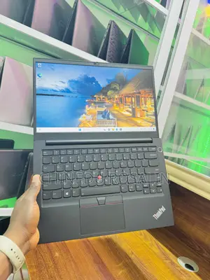 Laptop Lenovo ThinkPad E14 Gen 2 16GB Intel Core i5 SSD 256GB