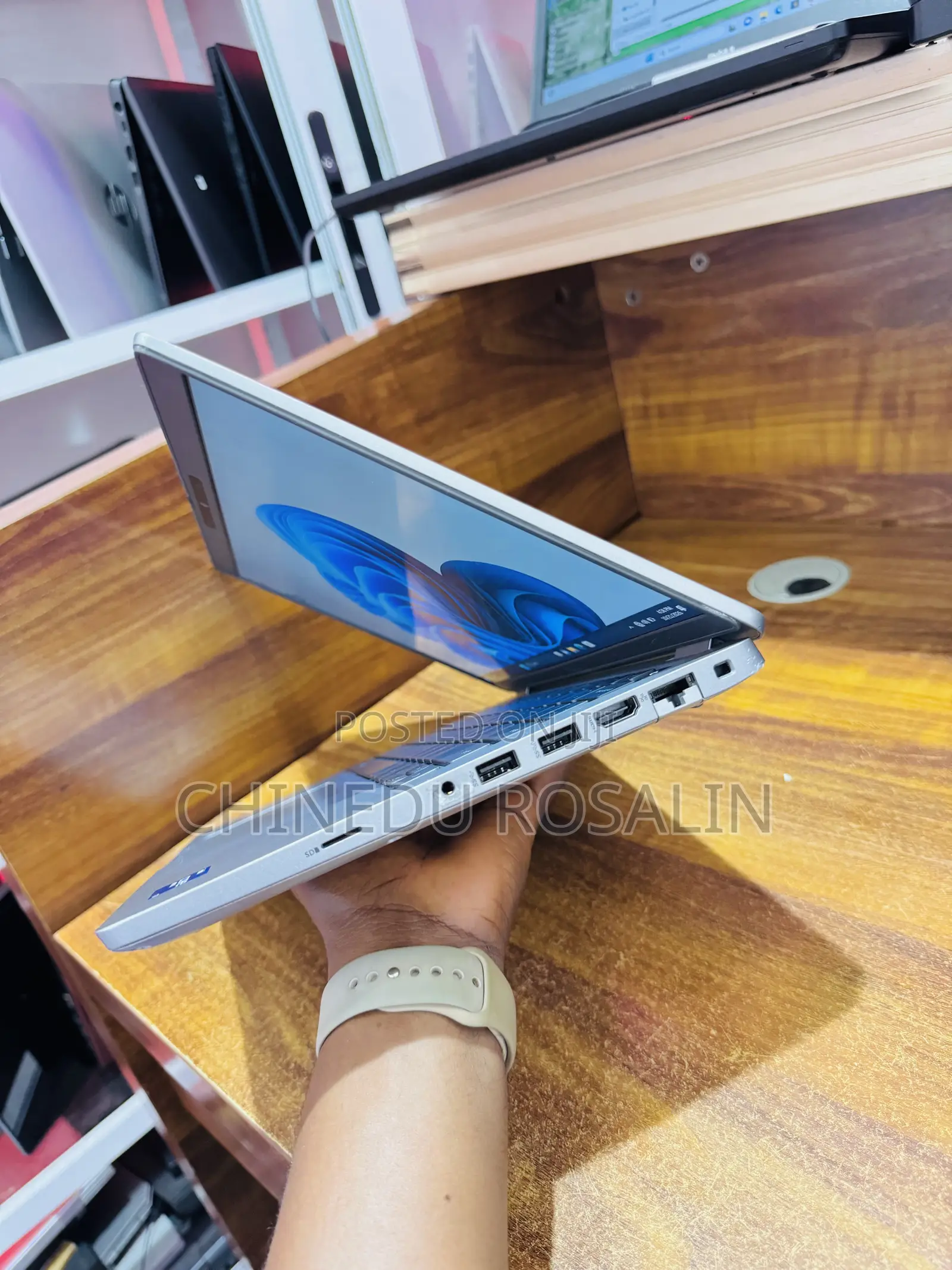 Laptop Dell Latitude 5420 16GB Intel Core i7 SSD 256GB