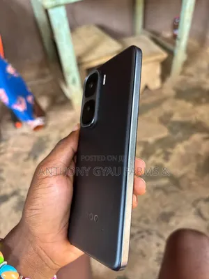 iQOO Neo11 256 GB Black