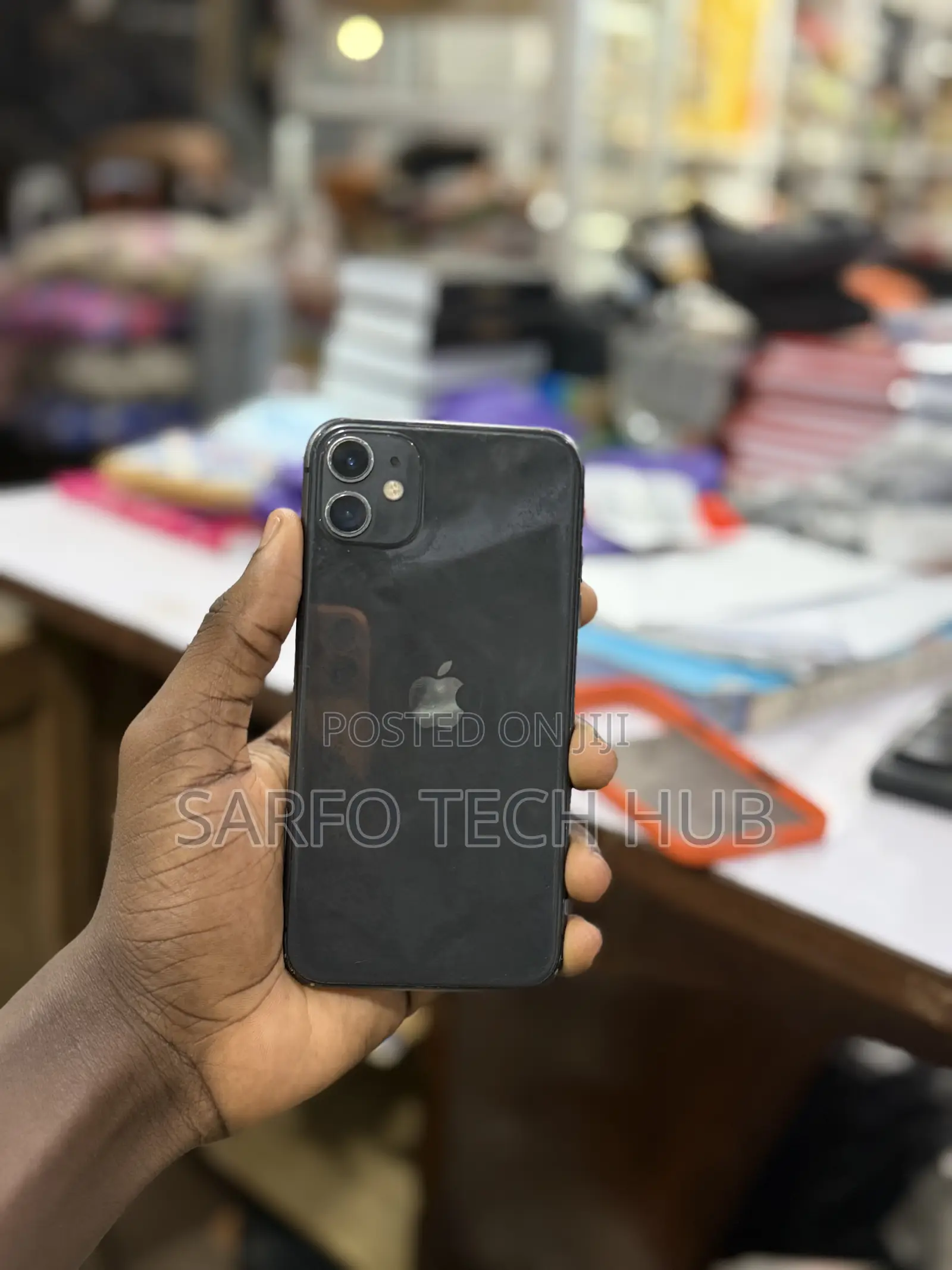 Apple iPhone 11 64 GB Black