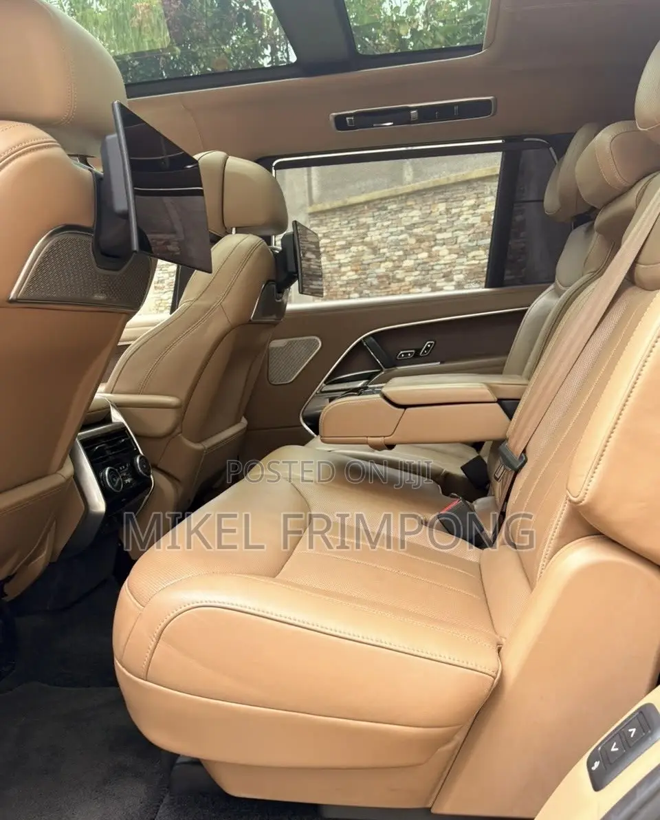Land Rover Range Rover Vogue 2024 Black