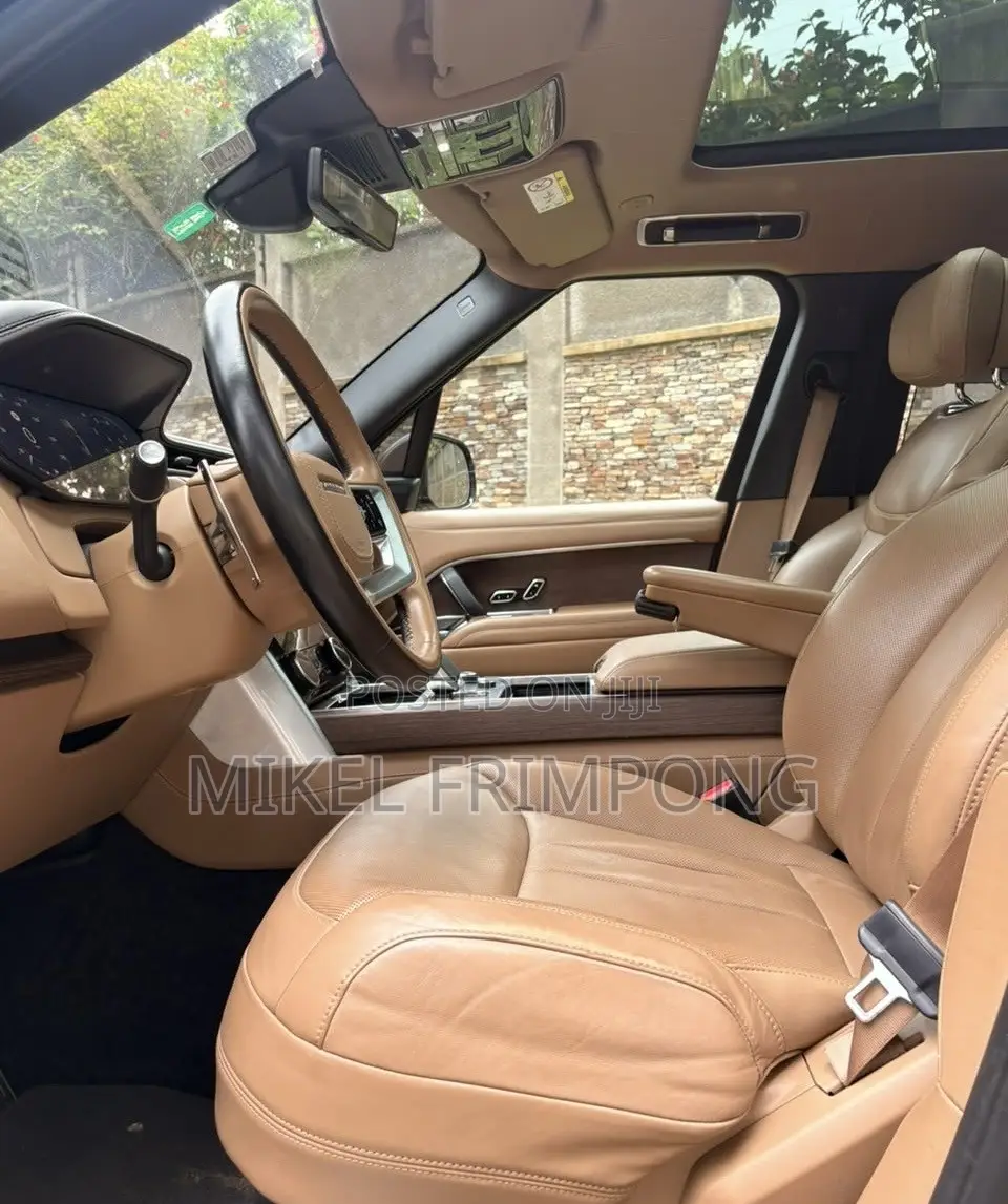 Land Rover Range Rover Vogue 2024 Black