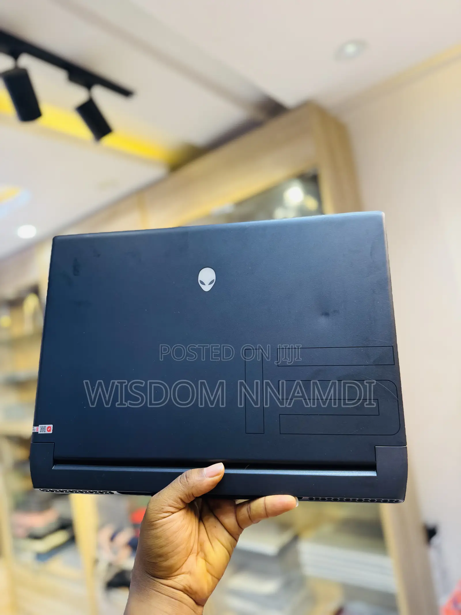 Laptop Alienware M15 R7 16GB Intel Core i7 SSD 1T