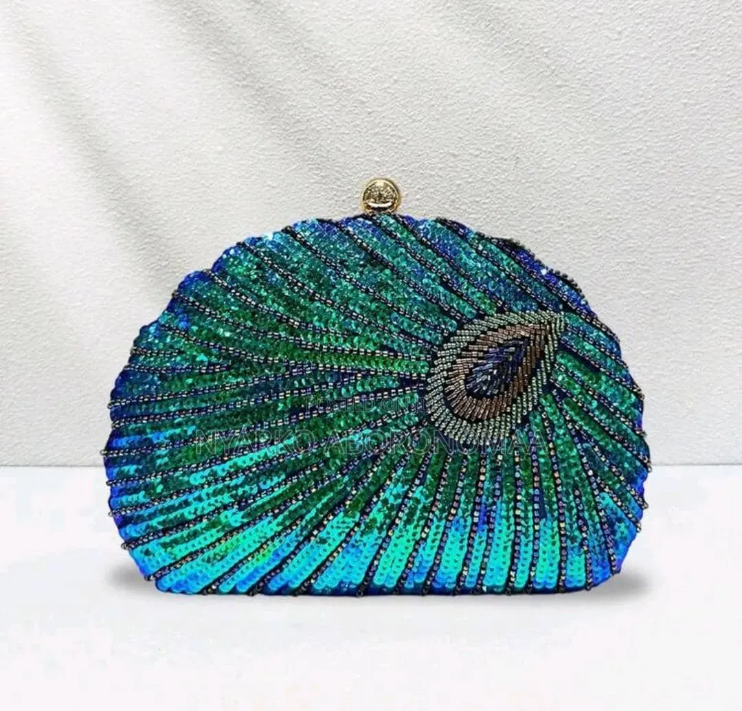 Classy Elegant Statement Clutch Bag