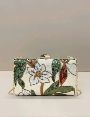 Classy Elegant Statement Clutch Bag
