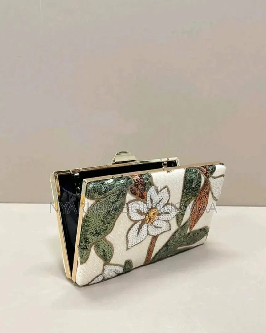 Classy Elegant Statement Clutch Bag