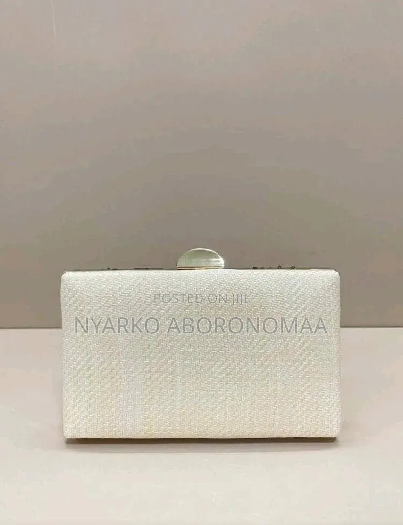 Classy Elegant Statement Clutch Bag