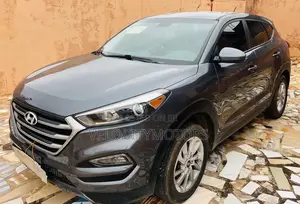 Hyundai Tucson SE AWD 2018 Gray