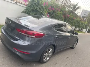 Hyundai Elantra 2017 Blue