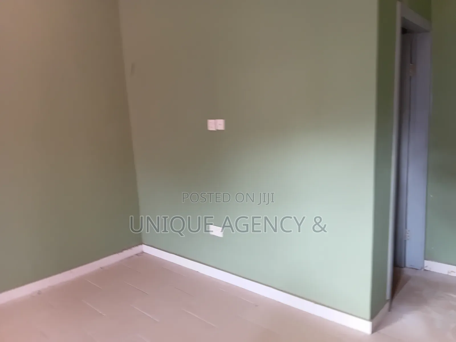 2bdrm Bungalow in Community 25 for sale