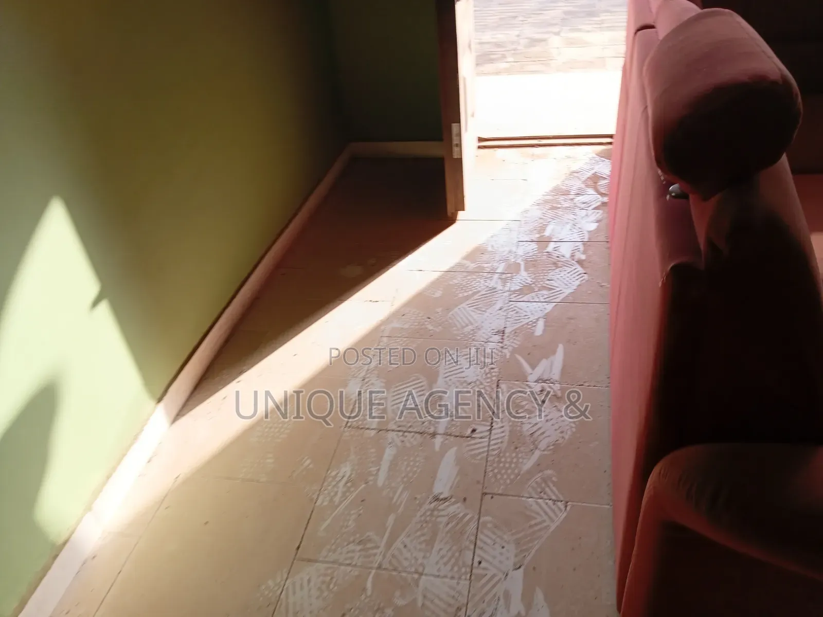 2bdrm Bungalow in Community 25 for sale