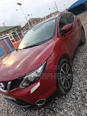 Nissan Qashqai 2017 Red