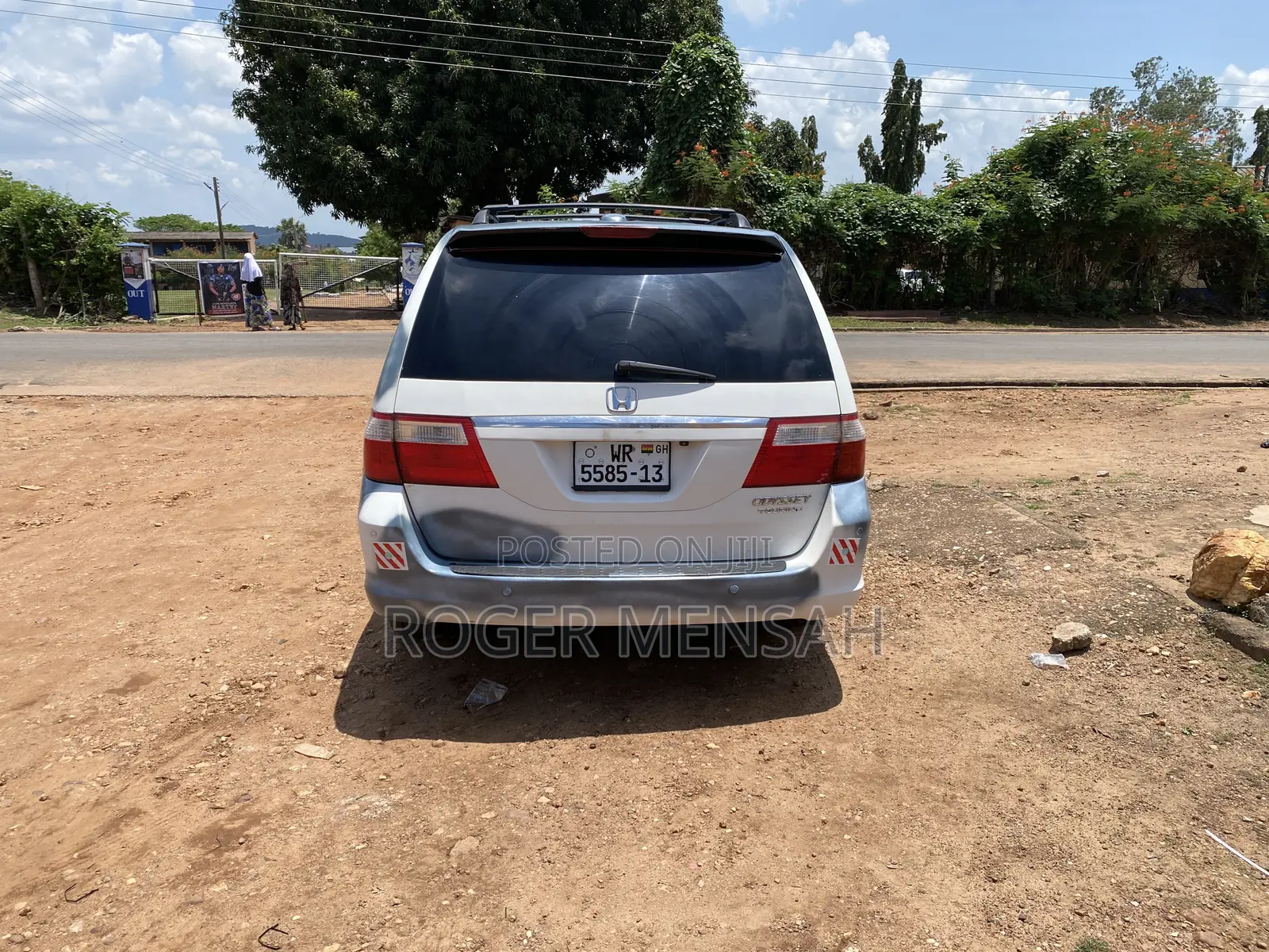 Honda Odyssey Touring 2026 White