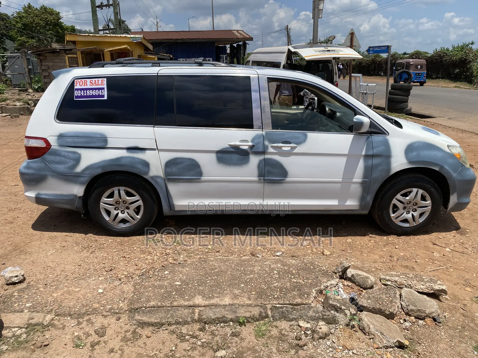 Honda Odyssey Touring 2026 White