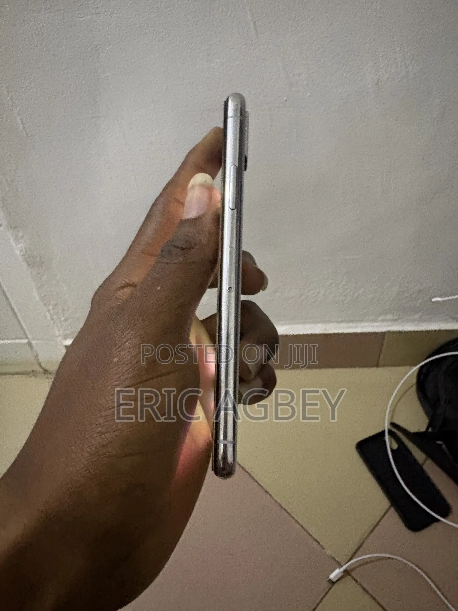 Apple iPhone X 256 GB White
