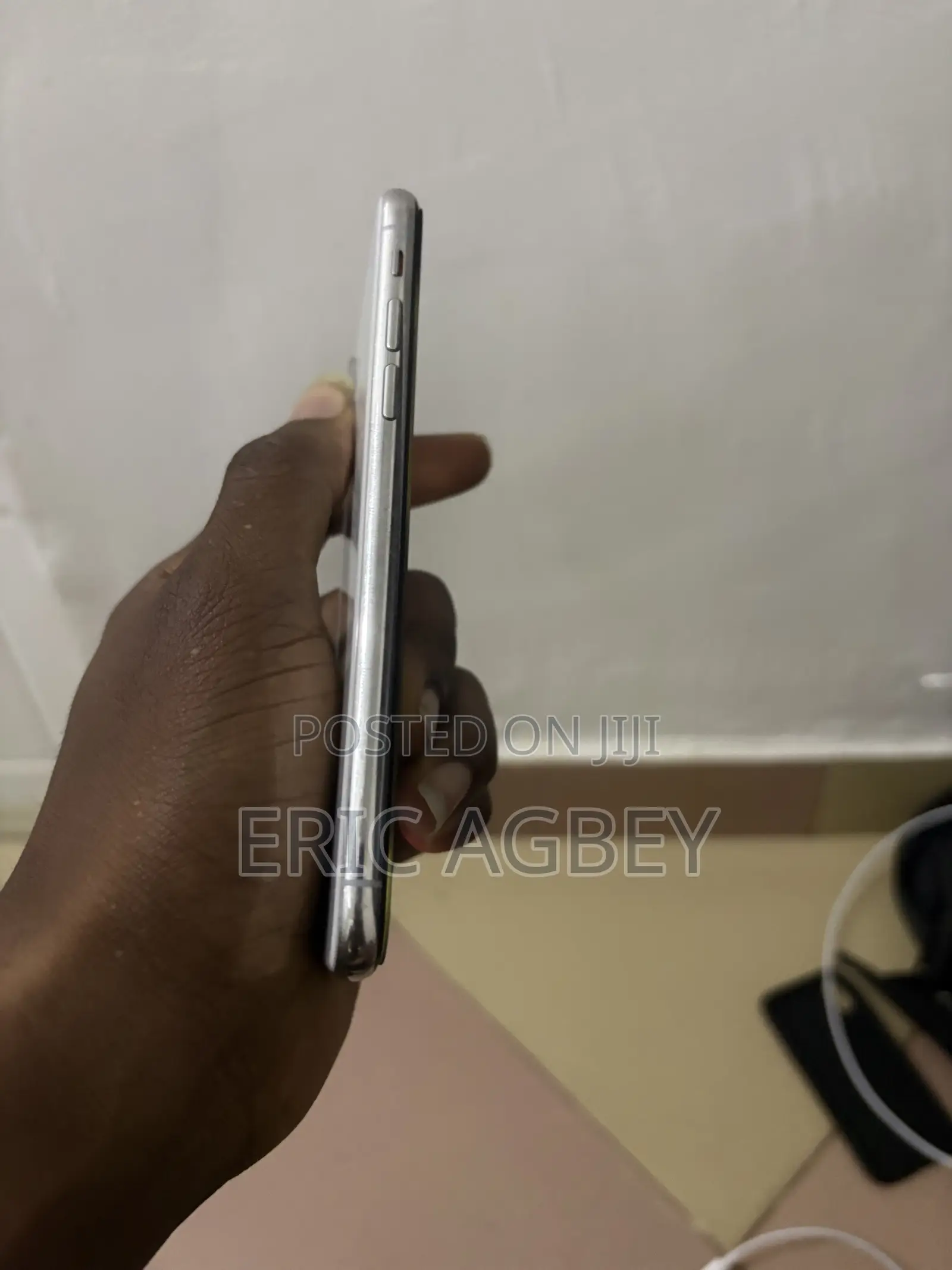 Apple iPhone X 256 GB White
