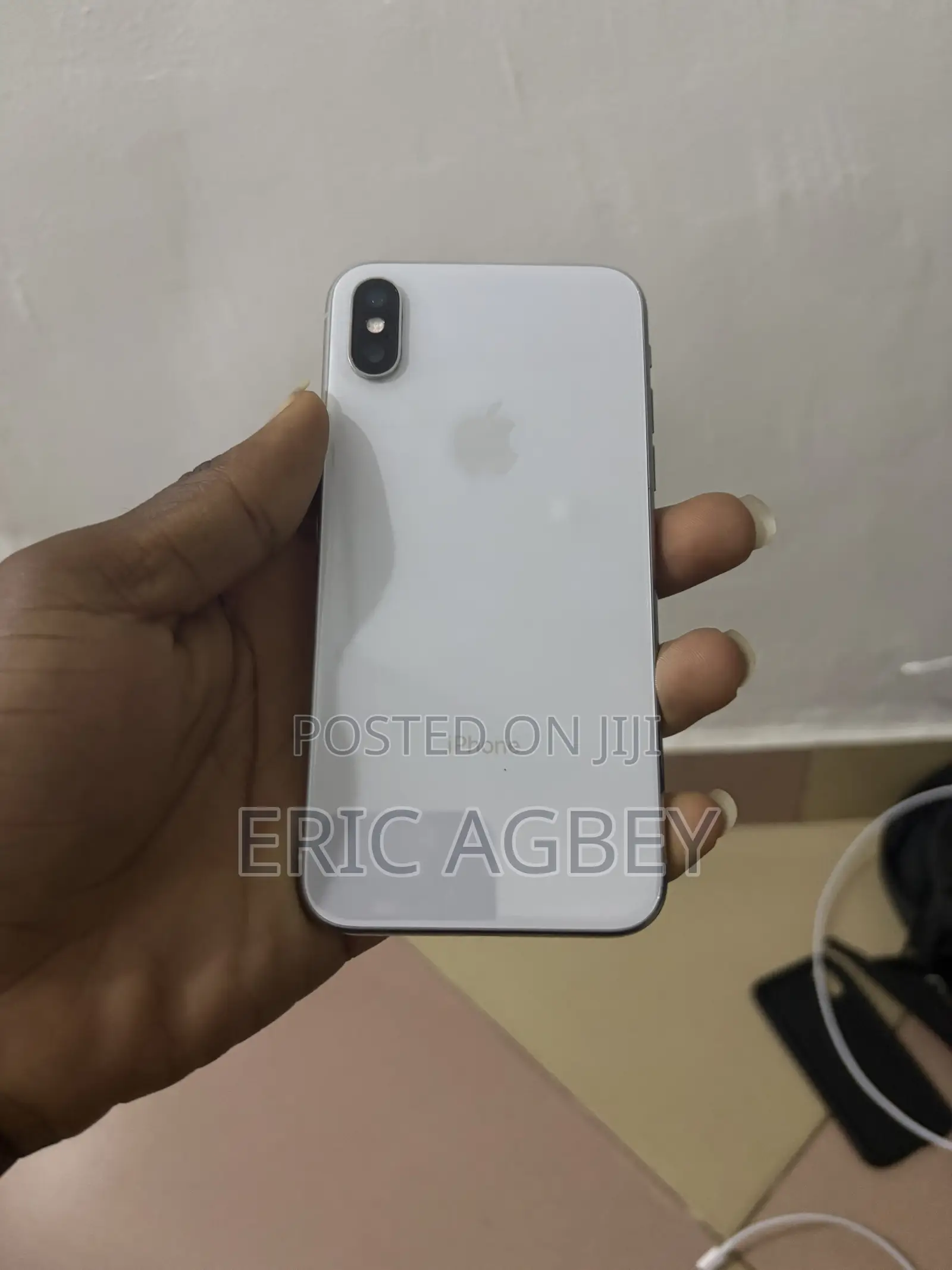 Apple iPhone X 256 GB White