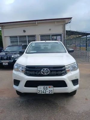 Toyota Hilux Revo Double Cab Deisel 2.4 AWD 2021 White