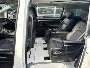 GAC GM8 2024 White