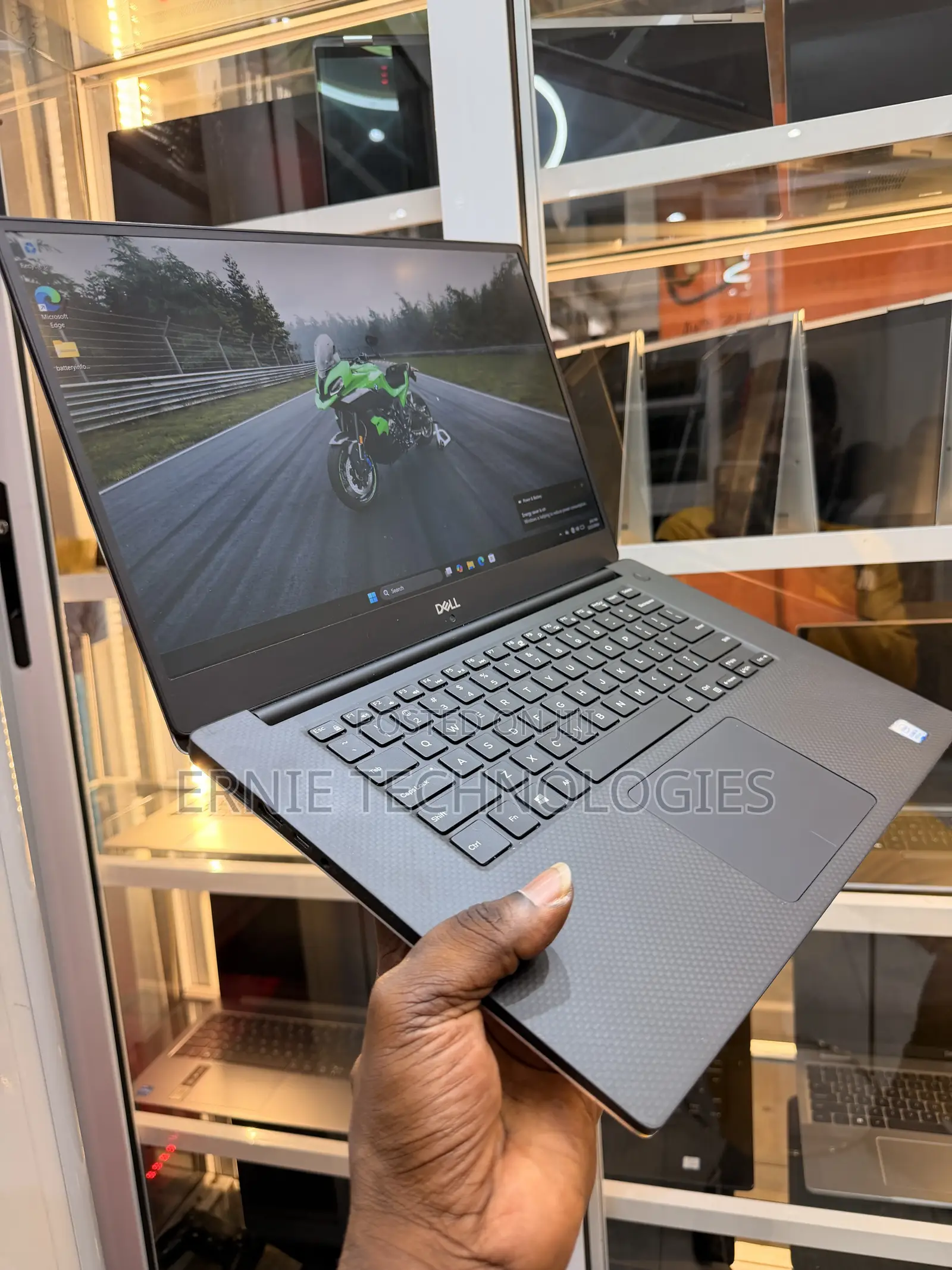 Laptop Dell Precision 5530 16GB Intel Core i9 SSD 512GB