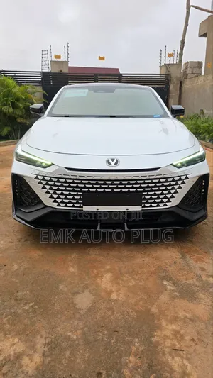 Changan UNI-V 2023 White