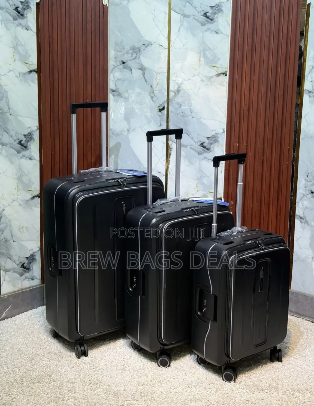 Premium Quality 3set Travelers Choice Front Pocket Traveling Bag.