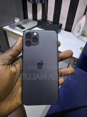 Apple iPhone 11 Pro 64 GB Gray