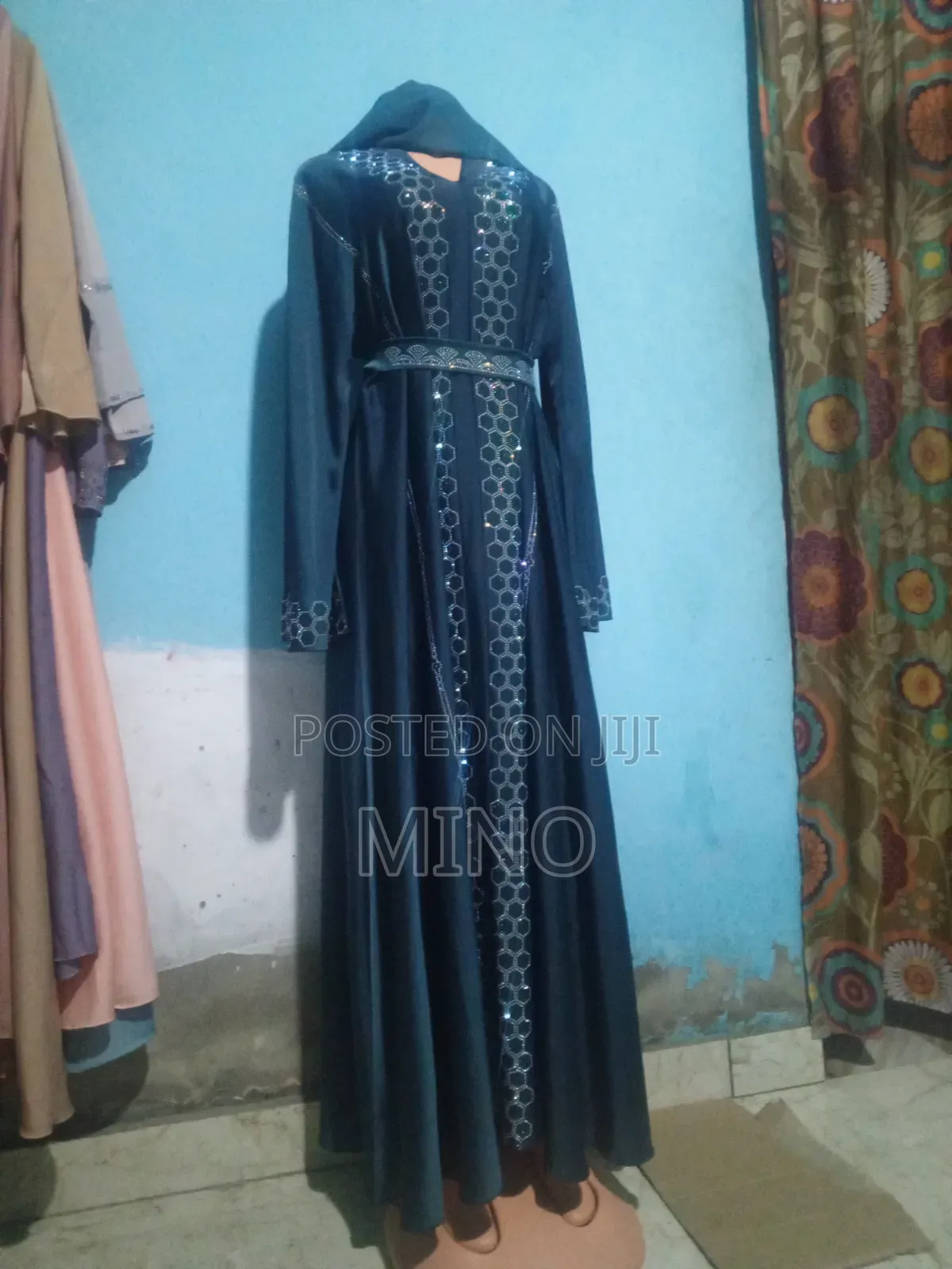 Dubai Abayas