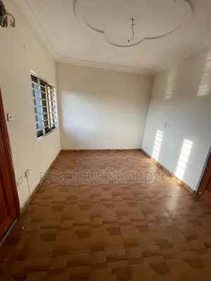 1bdrm Room & Parlour in Adenta New Legon for rent