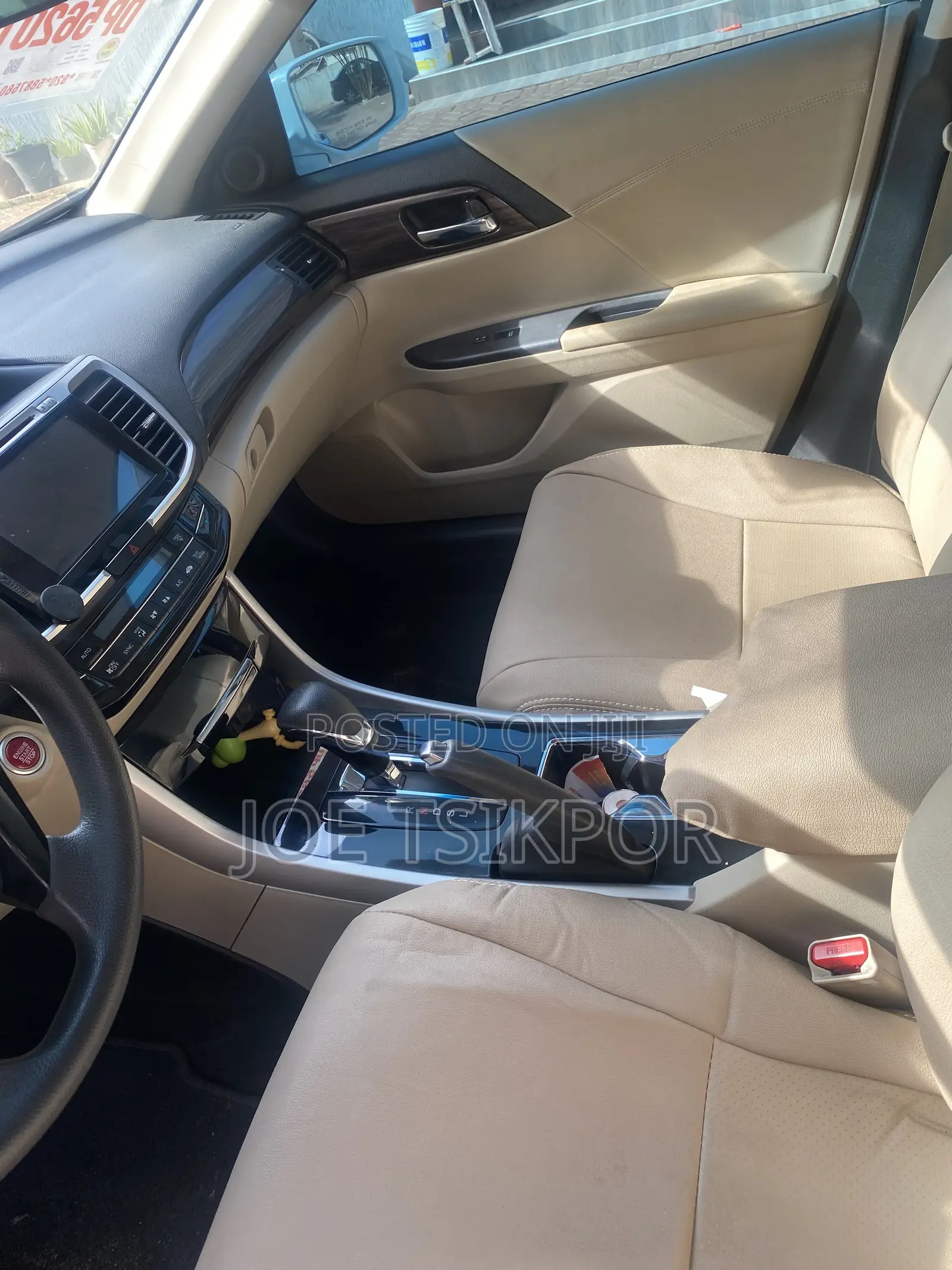 Honda Accord EX 4dr Sedan FWD (2.4L 4cyl 2A) 2017 White