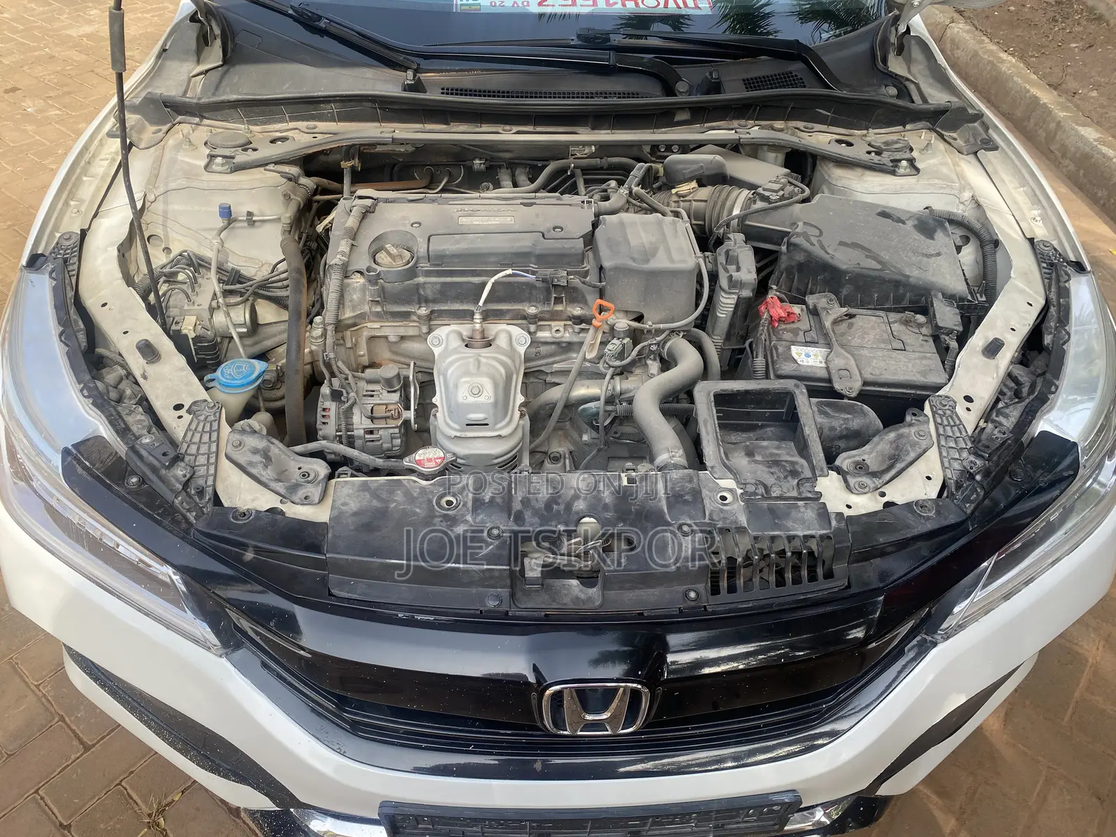 Honda Accord EX 4dr Sedan FWD (2.4L 4cyl 2A) 2017 White