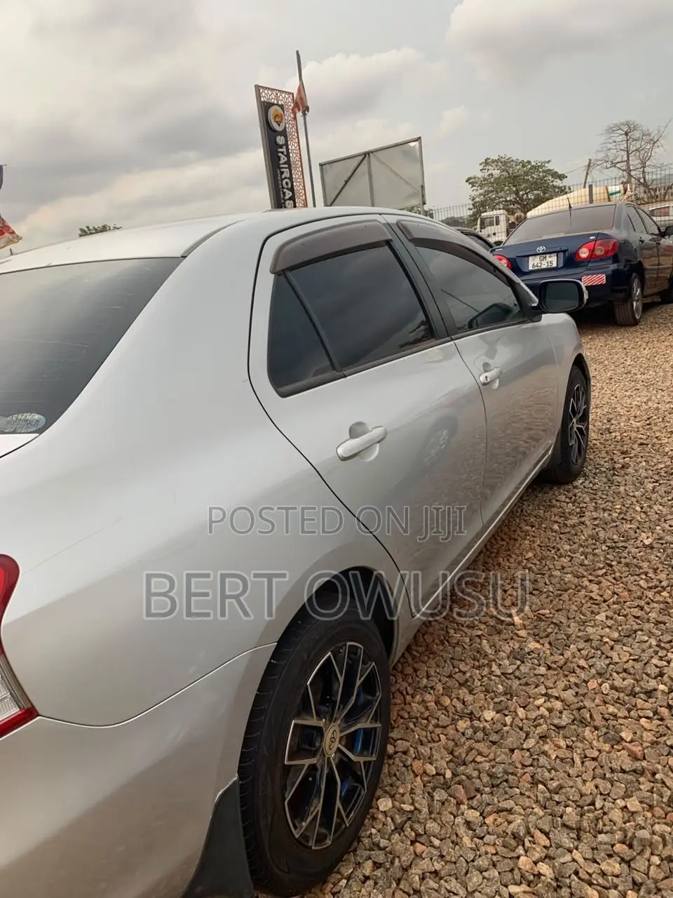 Toyota Belta 2012 Silver