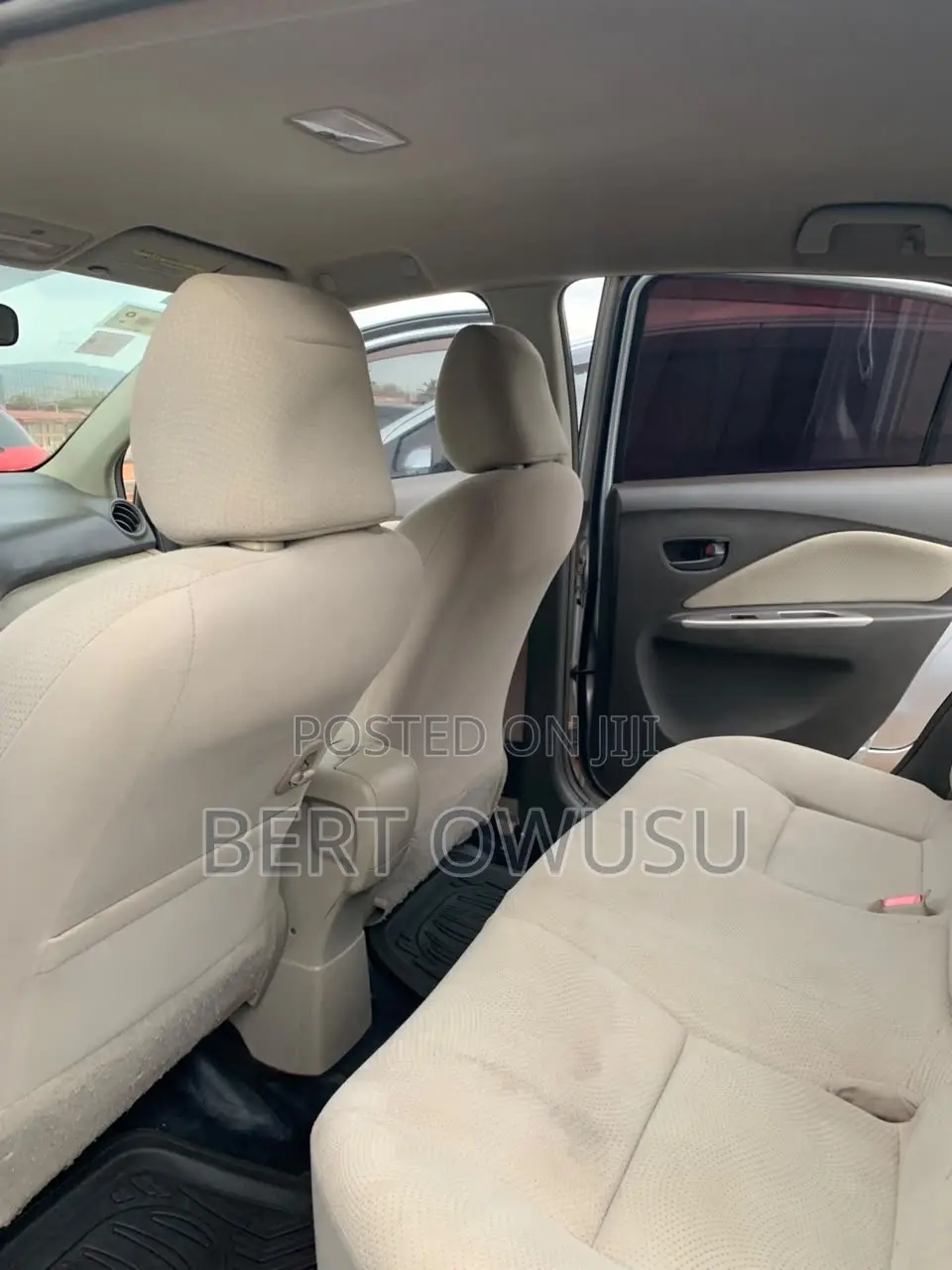 Toyota Belta 2012 Silver