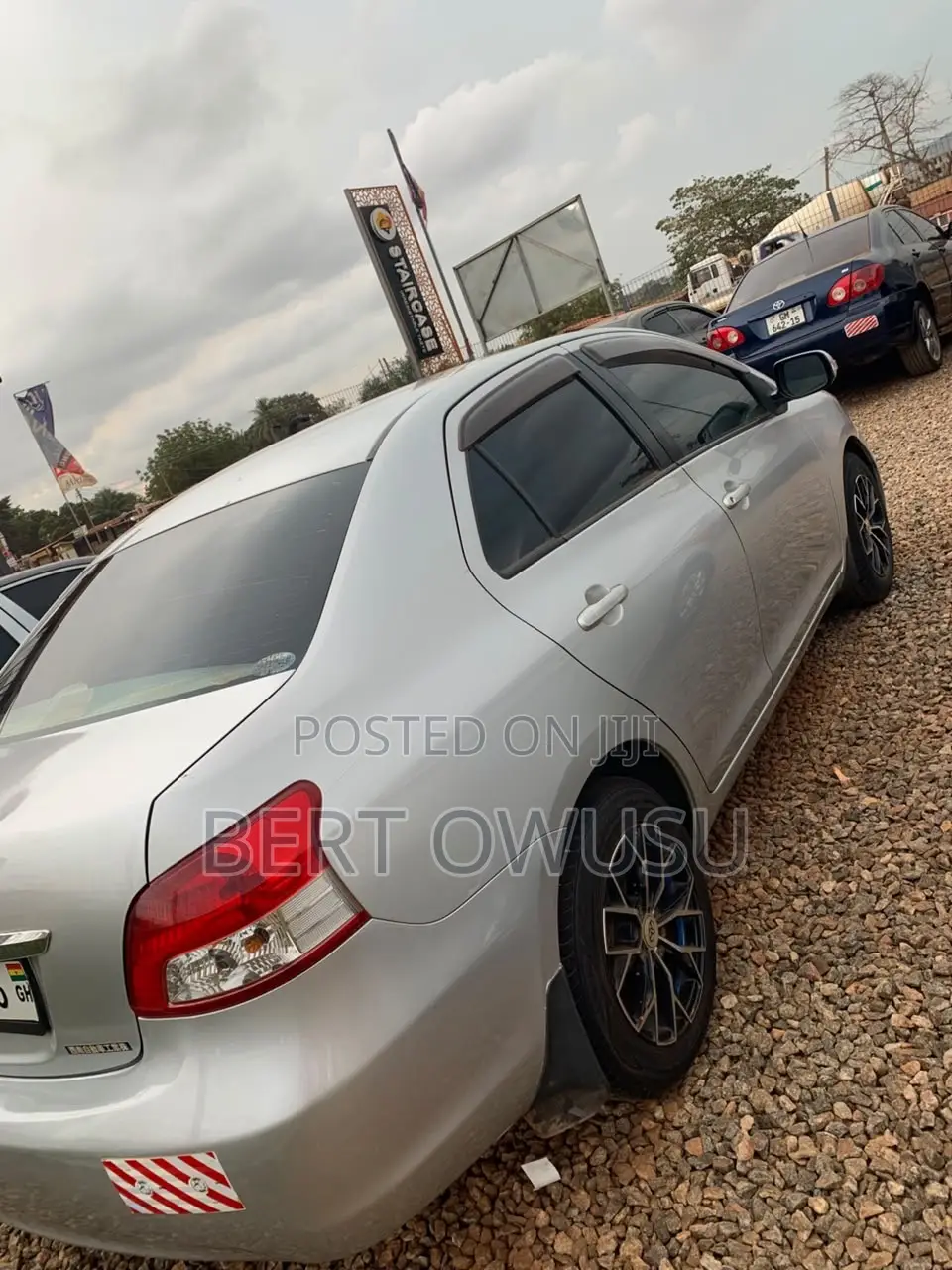 Toyota Belta 2012 Silver