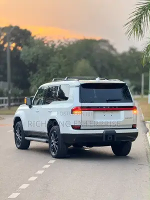 Lexus GX 550 Overtrail 2024 White