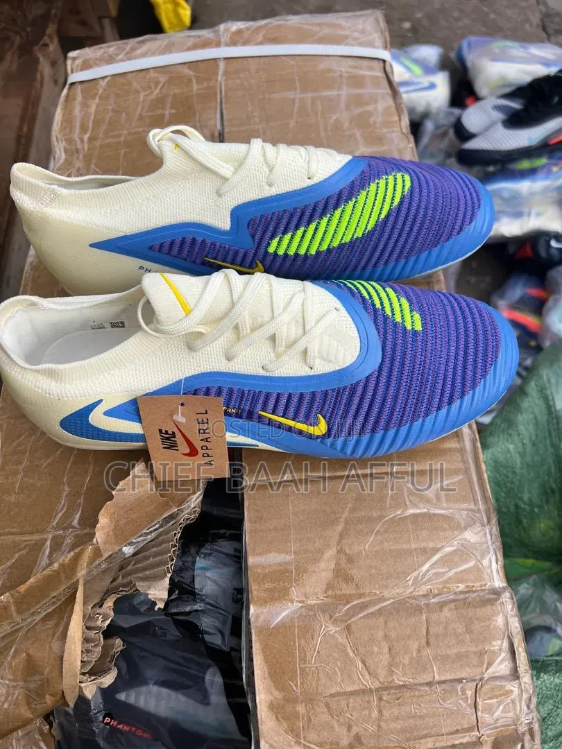 Football Boots /Cleats