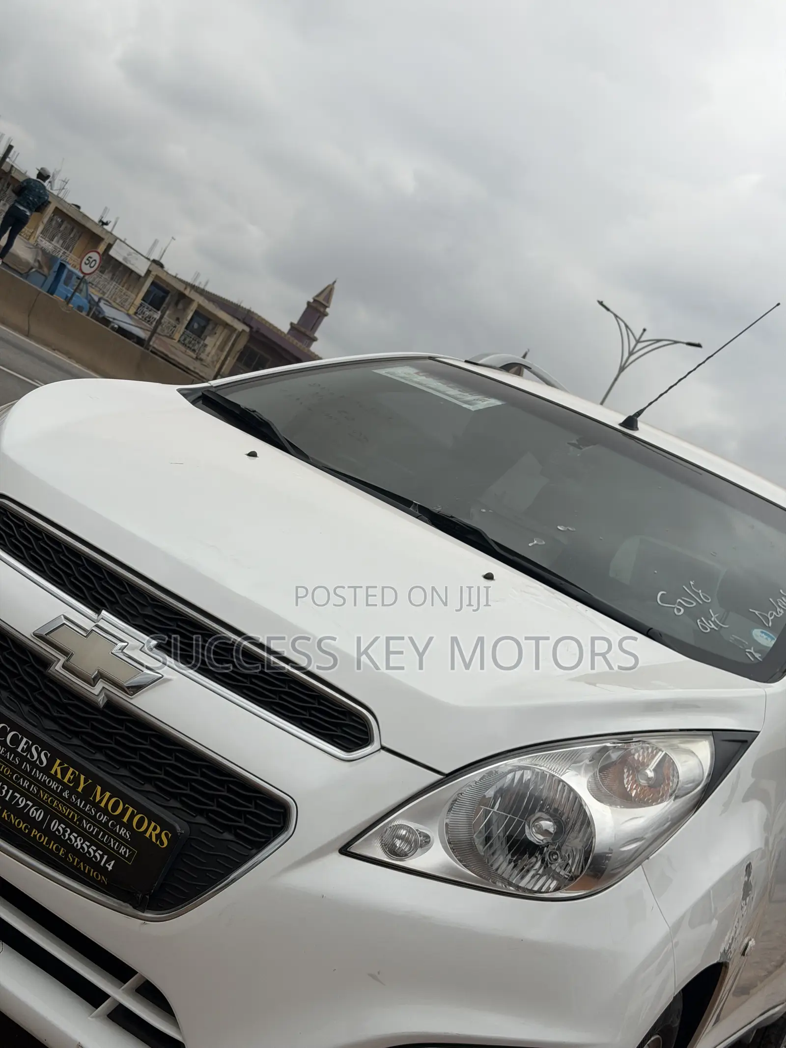 Chevrolet Spark 1LT 4dr Hatchback (1.2L 4cyl 5M) 2015 White