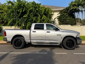 Dodge RAM 1500 5.7 Petrol AWD 2013 Silver
