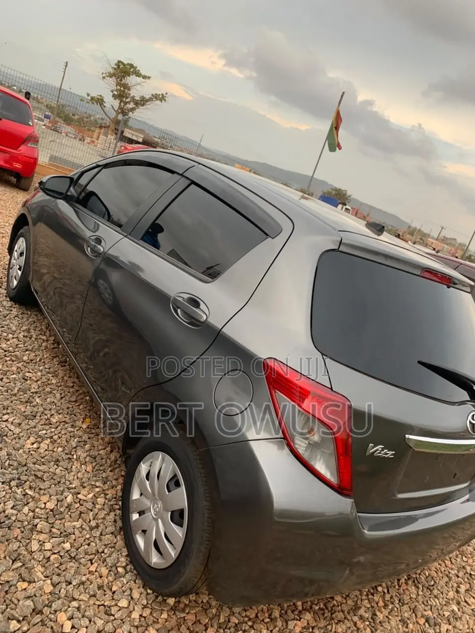Toyota Vitz 2012 Gray