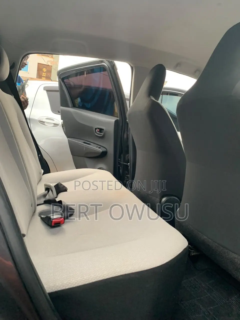 Toyota Vitz 2012 Gray