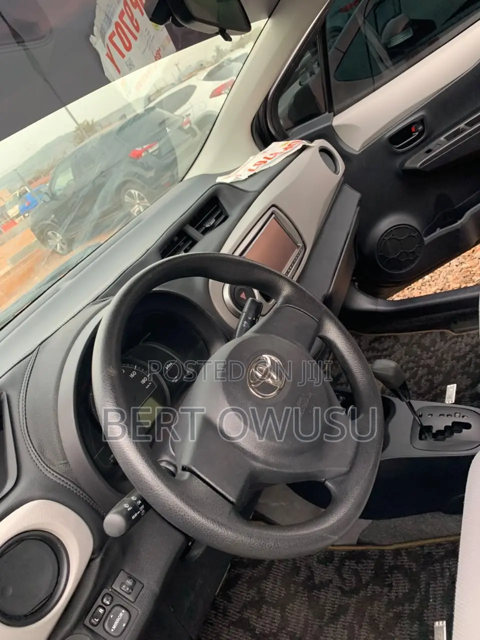 Toyota Vitz 2012 Gray