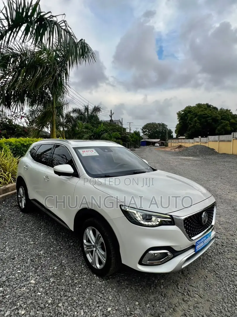 MG HS 30T DCT Trophy 2019 White