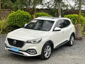 MG HS 30T DCT Trophy 2019 White