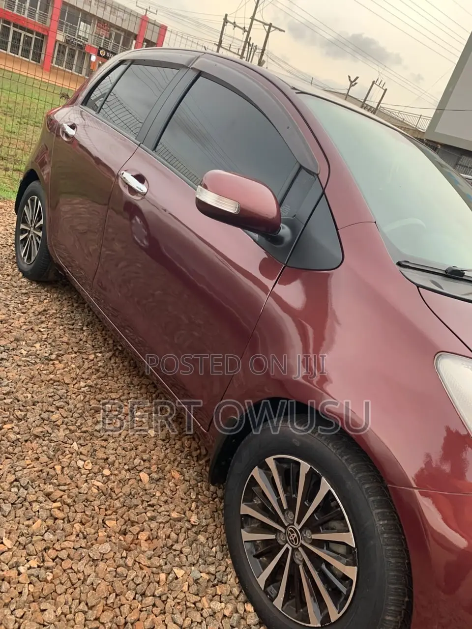 Toyota Vitz 2010 Brown