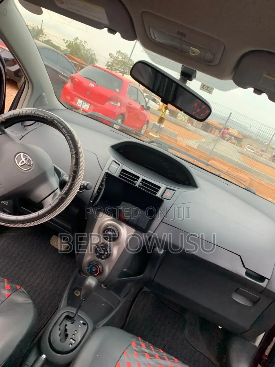 Toyota Vitz 2010 Brown